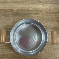ガス専用　
槌目　両手鍋　22㎝の画像