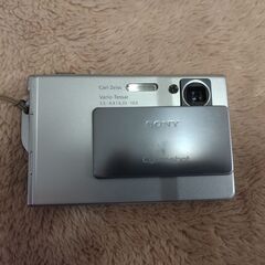 SONY  Cyber-shot DSC-T7 デジタルカメラ カールツァイス「バリオ・テッサー」