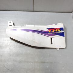 YAMAHA TTR250R  レイド ４WA サイドカバー 右...