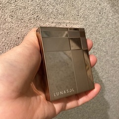 LUNASOL スキンモデリングアイズ 01 Beige Bei...