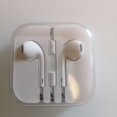 アップル　イヤフォン