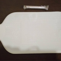 【新品・人気カラー】おしゃれな白色 水枕／氷枕