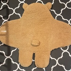 クマ耳付き　フリースおくるみの画像
