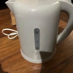 電気ケトル　1.7リットル