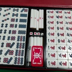 麻雀パイ　マット付き　ゆずりますの画像