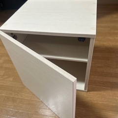 収納ボックス