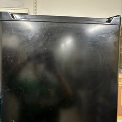 ジャンク品　アイリスプラザ 冷蔵庫 47L ブラック 幅47cm PRC-B051D-B 直冷式 1ドア 右開き 