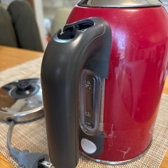 差し上げます！電気ポットデロンギKMIXの画像