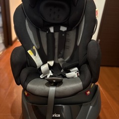 チャイルドシート　Aprica　