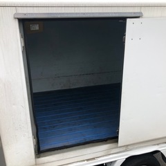 スズキ キャリイトラック 　冷凍冷蔵車　マイナス５℃中温冷蔵車　オートマ　エアコン　パワステ　バックカメラ　⚠️東京都内に取りに来れる方⚠️の画像
