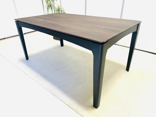 ALMA ダイニングテーブル