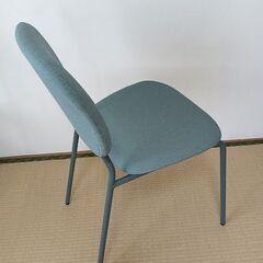 IKEAのイスの画像