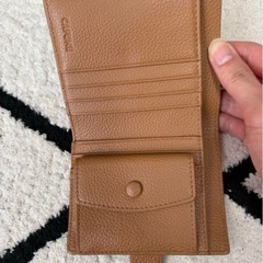 カフネ折りたたみ財布の画像