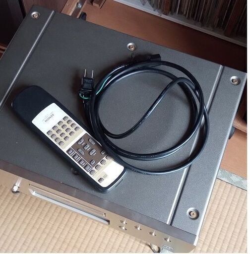 CDプレーヤーDENON DCD-S10IIIL  (JUNK)