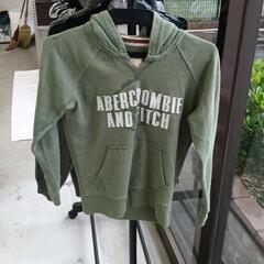 0502-320 アバクロ服