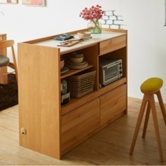 リビングハウス キッチンカウンター ブラックカラーが印象的 キッチンカウンター - 食器棚・キッチンボード