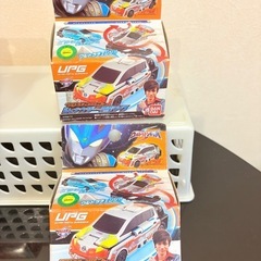 VooV (ブーブ) チェンジ! 3種&ウルトラチェンジミニカー2個の5点セットの画像