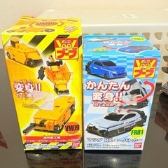 VooV (ブーブ) チェンジ! 3種&ウルトラチェンジミニカー2個の5点セットの画像