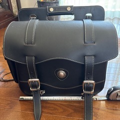 中古デグナーサイドバック
