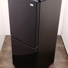 冷蔵庫、電子レンジ、シングルベッド
