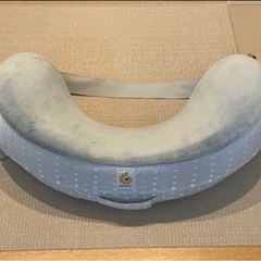 授乳クッション　エルゴベビー
