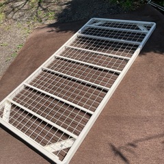 ⑧シングルベッド