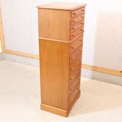 TOKAIKAGU(東海家具)のPine Village チェストです。ナチュラルな木の