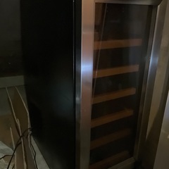 ワインセラー12本収納