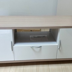 テレビボード