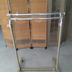 20250430008　家具　ハンガーラック