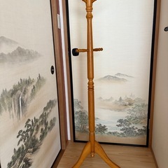 木製ハンガー