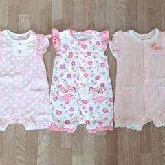 赤ちゃん　半袖　ロンパース　半袖ロンパース　女の子　双子　靴下　これからの時期に・・💓出産準備💓の画像