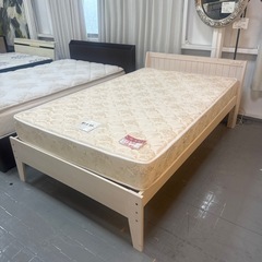 セミダブルベッドセットの画像