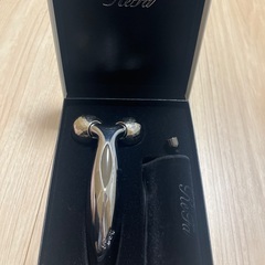 Refa フェイスローラー　箱付き