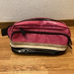 ボディー　バッグ