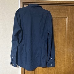 H &Mシャツの画像