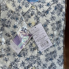 新品　レディースかりゆし