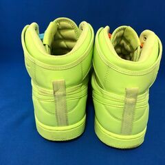 【ジャングルジャングル岸和田店】NIKE　AJ1　ビリー・アイリッシュ　DN2857－330の画像