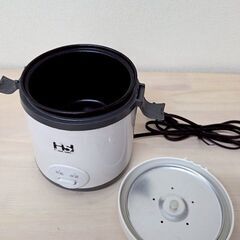【1.5合炊き炊飯器】HOME SWAN SRC-15／保温機能付きの画像