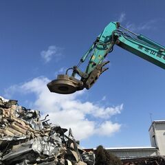 【構内作業員募集!!】スクラップ解体・選別・積み下ろし／資…