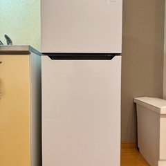 Hisense 冷蔵庫 HR-B1201