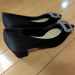 【未使用品】黒のパンプス 靴の画像