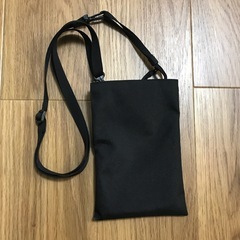 無印良品　ミニサコッシュ　黒