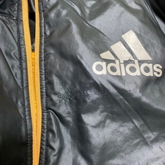 adidas ジャンバーの画像
