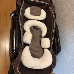 コンビ　Combi ネムリラ