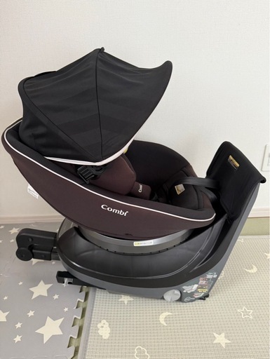 チャイルドシート　コンビ　ISOFIX