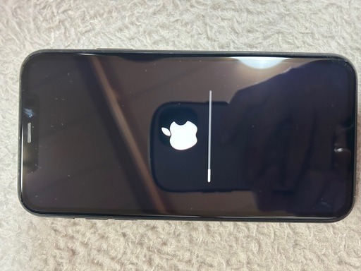 美品　iPhone XR 