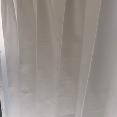 美品　ニトリ カーテン 白2枚組の画像