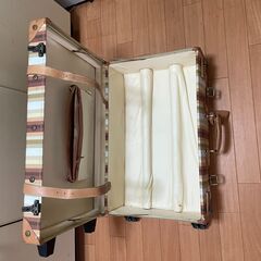 🉐スーツケース❗️おしゃれ❗️ジャンク❗️の画像