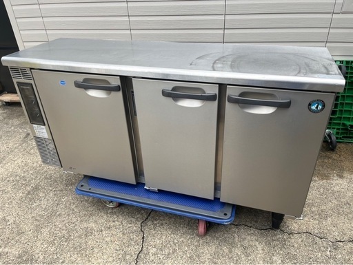 ホシザキ　テーブル形冷凍冷蔵庫